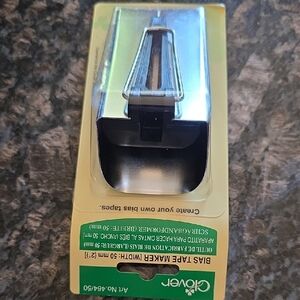 Clover Bias Tape Maker in Black and Silver NEW